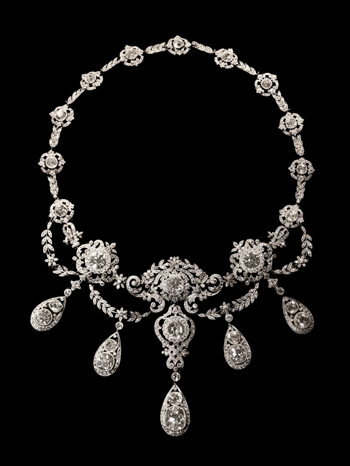 An extraordinary diamond necklace — geological formation over millions of years